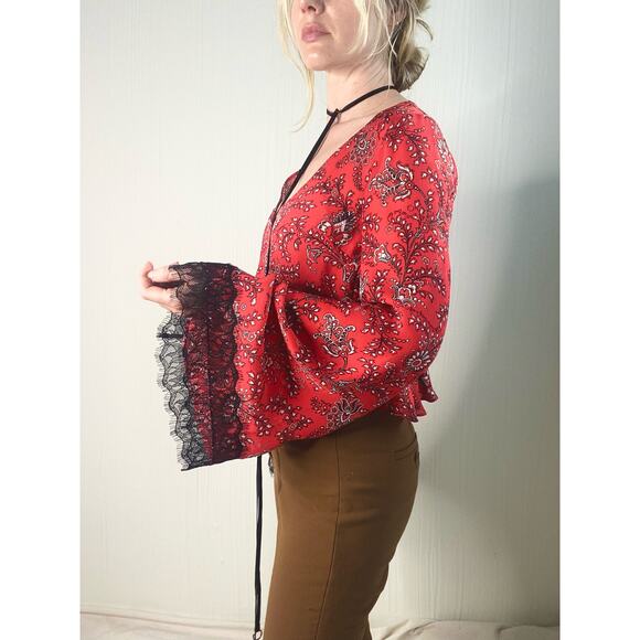 CINQ A SEPT "Jemma" Silk Red Paisley Long Sleeve Cropped Blouse NWT US XS - Picture 5 of 15